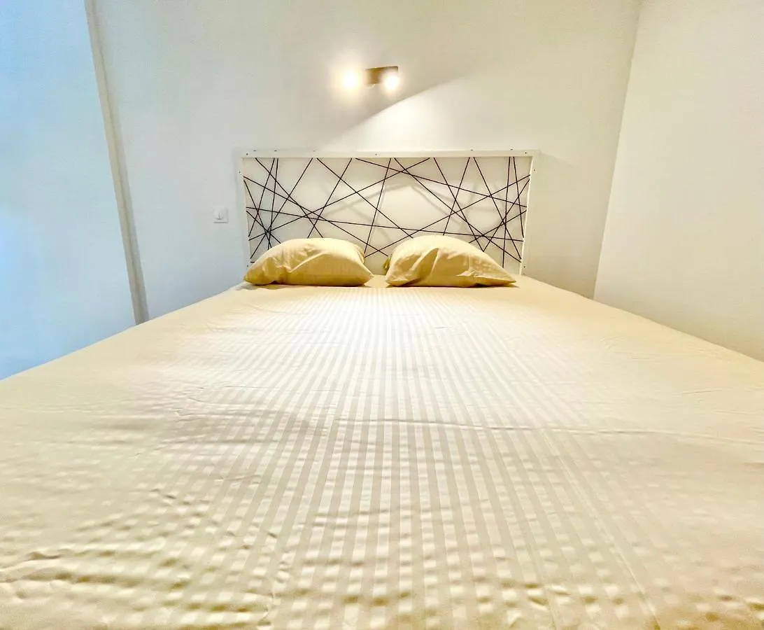 LORIENT CENTRE - Luxueux Appartements - NOUVEAU-WIFI FIBRE