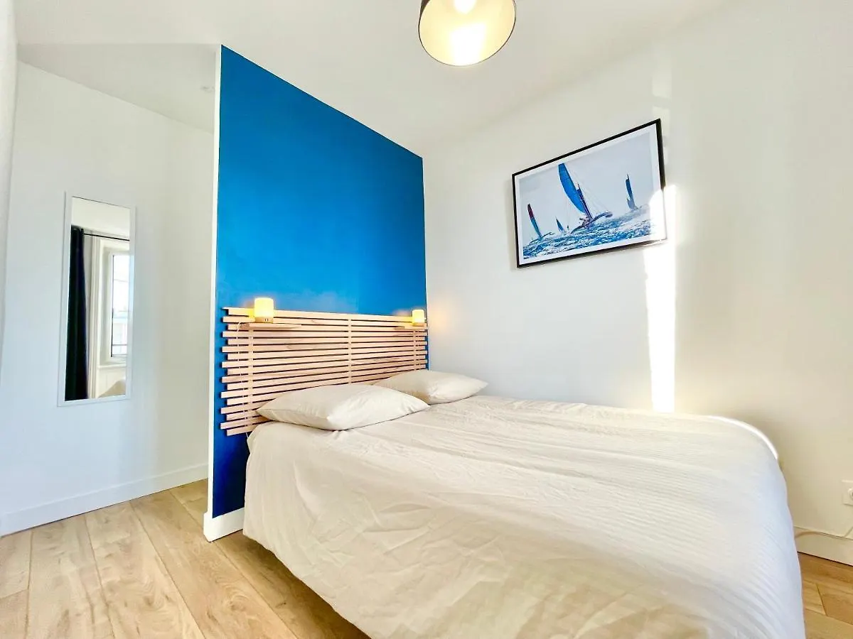 LORIENT CENTRE - Luxueux Appartements - NOUVEAU-WIFI FIBRE 0*,